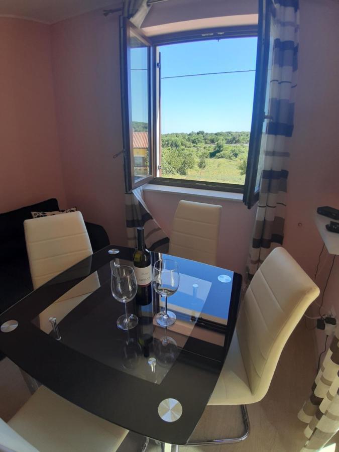 Bukaleta In Apartman